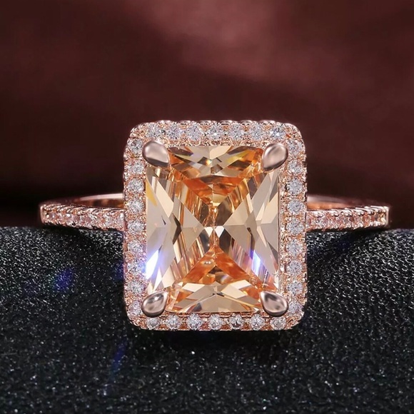 👑2K CZ Champagne Princess Rose Gold Solitaire, Cocktail Ring, Statement Ring - Picture 5 of 8